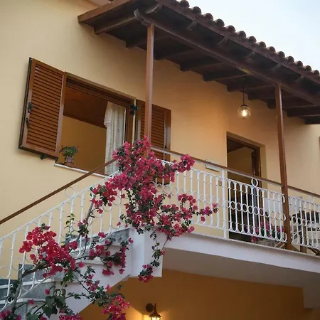 Holiday home Traditional Sophia's Family House