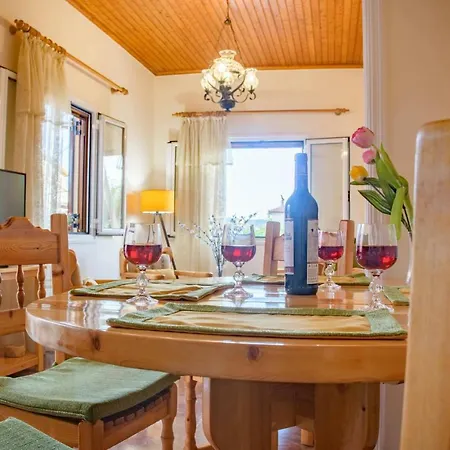 Traditional Sophia's Family House Kastellanoi (Parelioi, Corfu)
