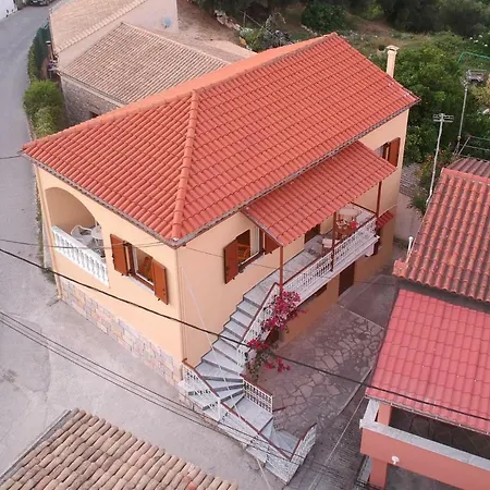 Casa de Férias Traditional Sophia's Family House *