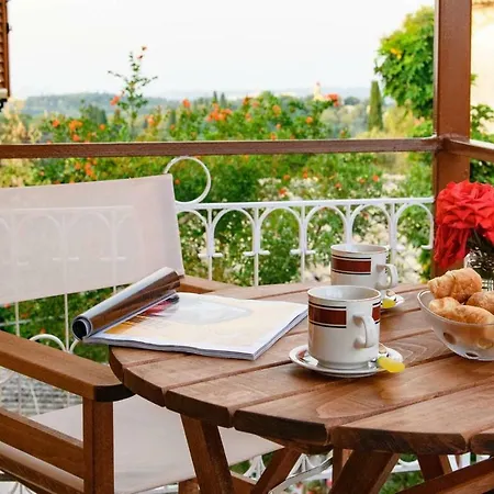 Traditional Sophia's Family House Holiday home