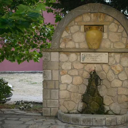Traditional Sophia's Family House * Kastellanoi (Parelioi, Corfu)
