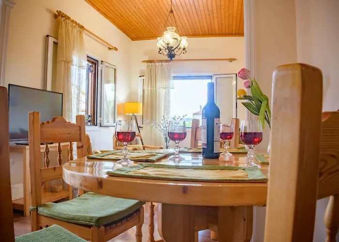 Traditional Sophia's Family House Kastellanoi (Parelioi, Corfu)
